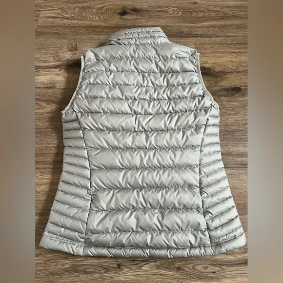 PATAGONIA Hyvent Women Down Sweater Vest Size Small Grey/Turquoise style 84628 - Picture 10 of 11
